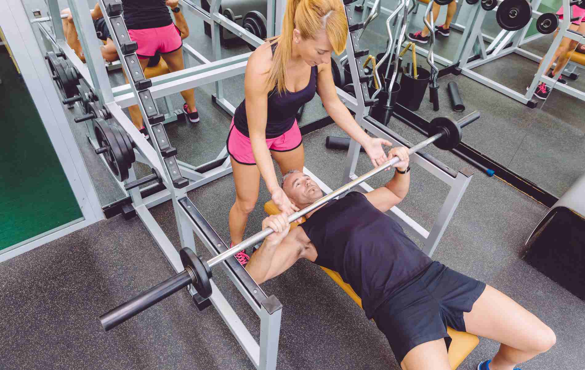 Développé Couché Haltère Maximisez votre puissance musculaire Blog du Sport